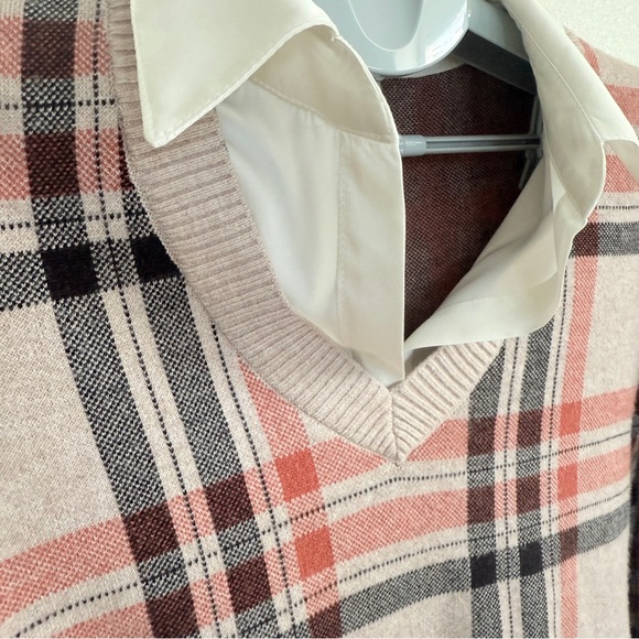 Adrienne Vittadini Plaid Layered Sweater Top - Size M - Picture 2 of 4